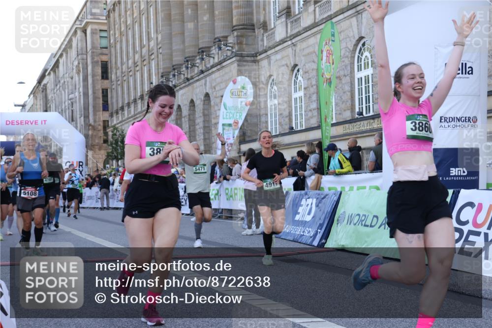 07.09.2025 - BARMER Alsterlauf Strokosch-Dieckow http://msf.ph/oto/8722638 07.09.2025 10:00:47 Ziel 1201, 2513, 3260, 3698, 3857, 3859, 3860, 4351, 4424, 4425, 4620, 4709, 4751, 4781, 4856, 4917, 5108, 5314, 5357, 5359, 5471, 5726, 5767, 5957, 6084 meine-sportfotos.de