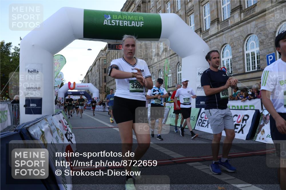 07.09.2025 - BARMER Alsterlauf Strokosch-Dieckow http://msf.ph/oto/8722659 07.09.2025 10:00:54 Ziel 2124, 2350, 2513, 3260, 3328, 3698, 4351, 4485, 4505, 4636, 4709, 4751, 4781, 4856, 4993, 5250, 5314, 5357, 5359, 5477, 5767, 5957, 6084 meine-sportfotos.de