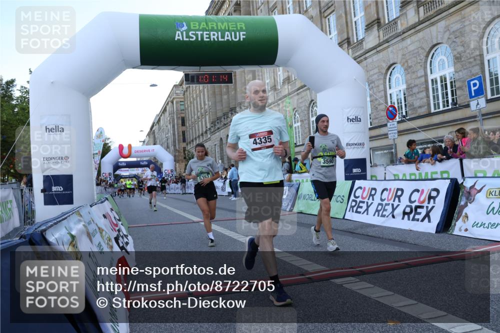 07.09.2025 - BARMER Alsterlauf Strokosch-Dieckow http://msf.ph/oto/8722705 07.09.2025 10:01:13 Ziel 2044, 2579, 2645, 3119, 3410, 3545, 3590, 3956, 4335, 4593, 5352, 6152, 8155 meine-sportfotos.de