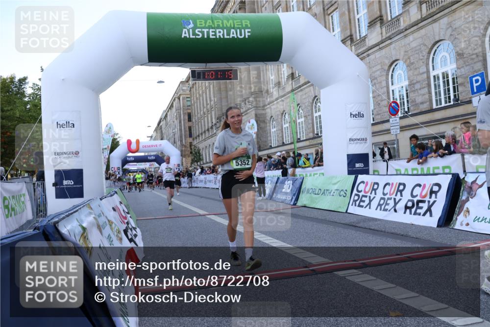 07.09.2025 - BARMER Alsterlauf Strokosch-Dieckow http://msf.ph/oto/8722708 07.09.2025 10:01:14 Ziel 2044, 2579, 2645, 3119, 3410, 3545, 3590, 4335, 4593, 5352, 6152, 6211, 8155, 8156 meine-sportfotos.de