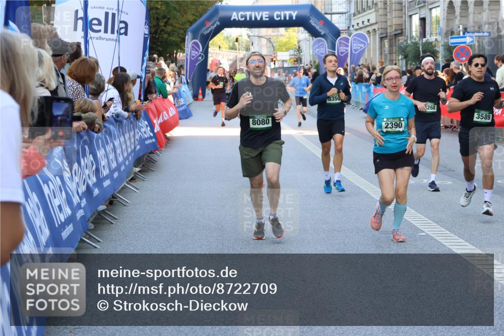 07.09.2025 - BARMER Alsterlauf Strokosch-Dieckow http://msf.ph/oto/8722709 07.09.2025 09:53:39 Ziel 2075, 2125, 2695, 2801, 3330, 3474, 3632, 3948, 4211, 4249, 4267, 4295, 4337, 4539, 4633, 4820, 4981, 5117, 5367, 5446, 5459, 5484, 5516, 5558, 5657, 5880, 5933, 5954, 6021, 8146, 8251, 8284 meine-sportfotos.de