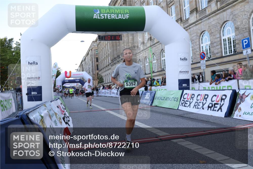 07.09.2025 - BARMER Alsterlauf Strokosch-Dieckow http://msf.ph/oto/8722710 07.09.2025 10:01:14 Ziel 2044, 2579, 2645, 3119, 3410, 3545, 3590, 4335, 4593, 5352, 6152, 6211, 8155, 8156 meine-sportfotos.de