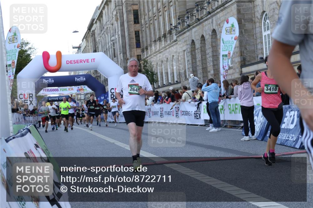 07.09.2025 - BARMER Alsterlauf Strokosch-Dieckow http://msf.ph/oto/8722711 07.09.2025 10:01:15 Ziel 2517, 2579, 2645, 3119, 3410, 3590, 3803, 4147, 4335, 5337, 5352, 6152, 6211, 8090, 8155, 8156 meine-sportfotos.de
