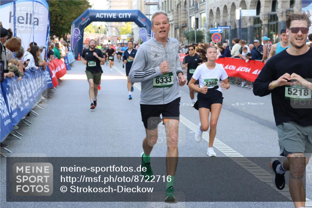 07.09.2025 - BARMER Alsterlauf Strokosch-Dieckow http://msf.ph/oto/8722716 07.09.2025 09:53:38 Ziel 2075, 2125, 2695, 2801, 3123, 3330, 3474, 3632, 3948, 4211, 4267, 4295, 4337, 4539, 4820, 4981, 5117, 5367, 5446, 5484, 5516, 5558, 5657, 5880, 5933, 5954, 8146, 8251, 8284, 8461 meine-sportfotos.de