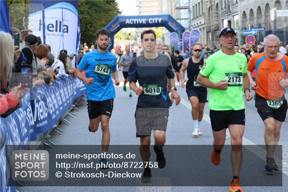 07.09.2025 - BARMER Alsterlauf Strokosch-Dieckow http://msf.ph/oto/8722758 07.09.2025 09:53:32 Ziel 2075, 2125, 2521, 2673, 2695, 2789, 2801, 3123, 3219, 3474, 3632, 3948, 4211, 4267, 4295, 4337, 4820, 4981, 5194, 5367, 5415, 5558, 5933, 5954, 6105, 8146, 8251, 8461 meine-sportfotos.de