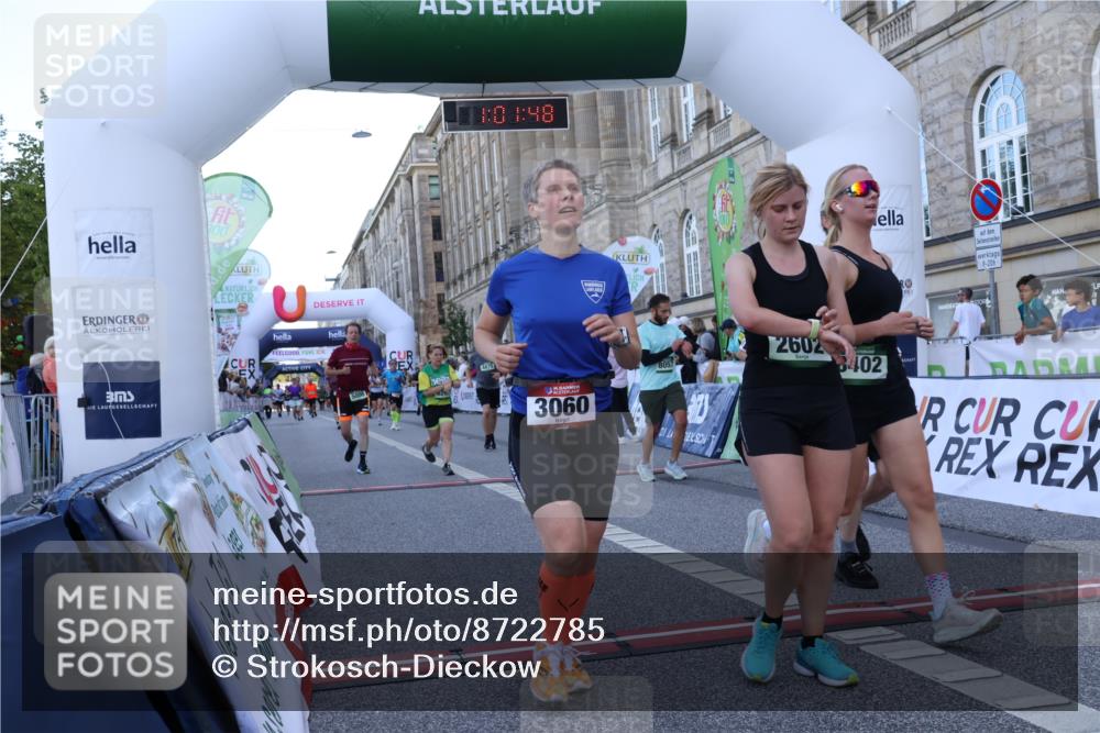 07.09.2025 - BARMER Alsterlauf Strokosch-Dieckow http://msf.ph/oto/8722785 07.09.2025 10:01:46 Ziel 1007, 2351, 2425, 2602, 2931, 3060, 3695, 4190, 4721, 4831, 4875, 4902, 4903, 4938, 5000, 5289, 5411, 6097, 6261, 8057, 8402 meine-sportfotos.de