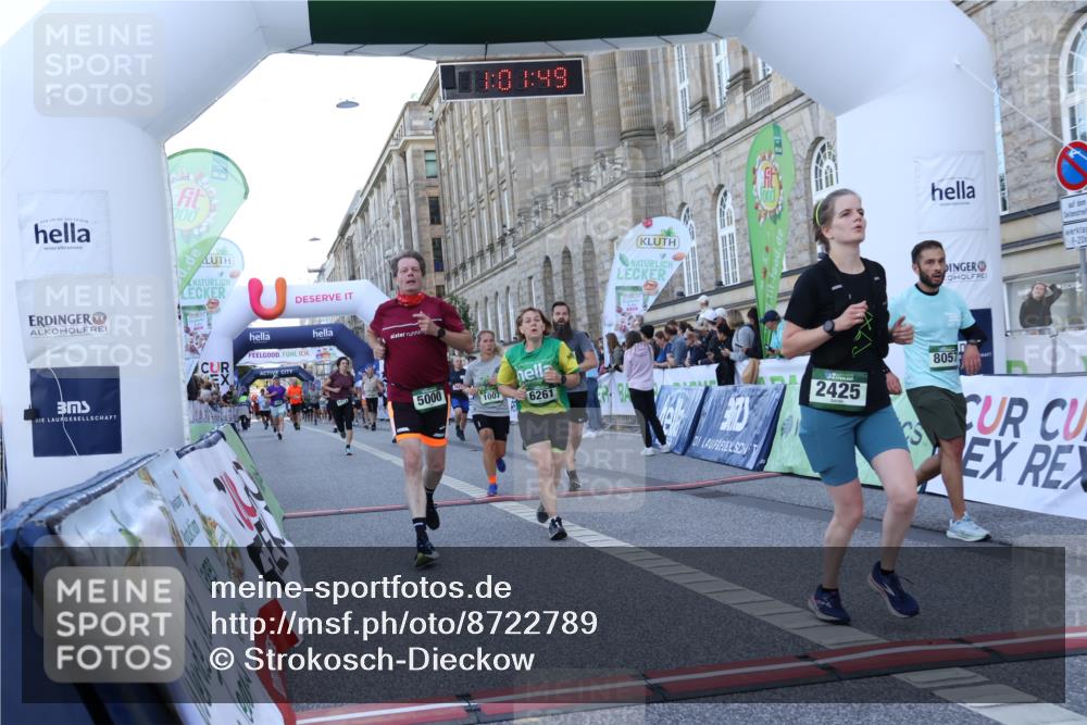 07.09.2025 - BARMER Alsterlauf Strokosch-Dieckow http://msf.ph/oto/8722789 07.09.2025 10:01:47 Ziel 1007, 2425, 2602, 2931, 3060, 3214, 3215, 3695, 4139, 4190, 4831, 4875, 4938, 5000, 5289, 5411, 6097, 6243, 6261, 8057, 8402 meine-sportfotos.de