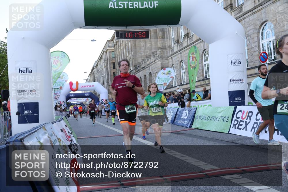 07.09.2025 - BARMER Alsterlauf Strokosch-Dieckow http://msf.ph/oto/8722792 07.09.2025 10:01:48 Ziel 1007, 2425, 2602, 2931, 3060, 3214, 3215, 3695, 4139, 4190, 4831, 4875, 4938, 4976, 5000, 5220, 5289, 5411, 6097, 6243, 6261, 8057, 8402 meine-sportfotos.de