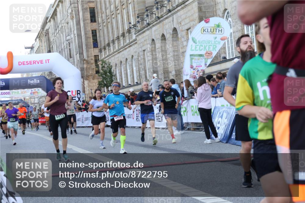 07.09.2025 - BARMER Alsterlauf Strokosch-Dieckow http://msf.ph/oto/8722795 07.09.2025 10:01:49 Ziel 1007, 2425, 2931, 3008, 3060, 3214, 3215, 3695, 4139, 4831, 4875, 4938, 4976, 5000, 5220, 5289, 5411, 6097, 6243, 6261, 8057, 8402 meine-sportfotos.de