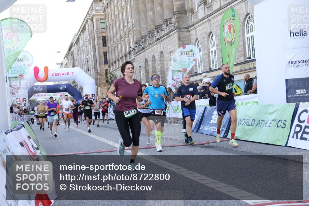 07.09.2025 - BARMER Alsterlauf Strokosch-Dieckow http://msf.ph/oto/8722800 07.09.2025 10:01:51 Ziel 1007, 2425, 2463, 2931, 3008, 3214, 3215, 3684, 4139, 4705, 4831, 4875, 4938, 4976, 5000, 5220, 5289, 5411, 6076, 6097, 6243, 6261, 8057 meine-sportfotos.de