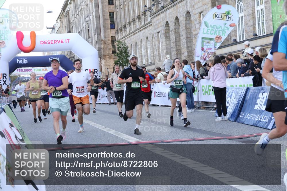 07.09.2025 - BARMER Alsterlauf Strokosch-Dieckow http://msf.ph/oto/8722806 07.09.2025 10:01:53 Ziel 1007, 2463, 2553, 2798, 2874, 2931, 3008, 3214, 3215, 3684, 4139, 4705, 4875, 4938, 4976, 5220, 5289, 5411, 6060, 6076, 6097, 6243 meine-sportfotos.de