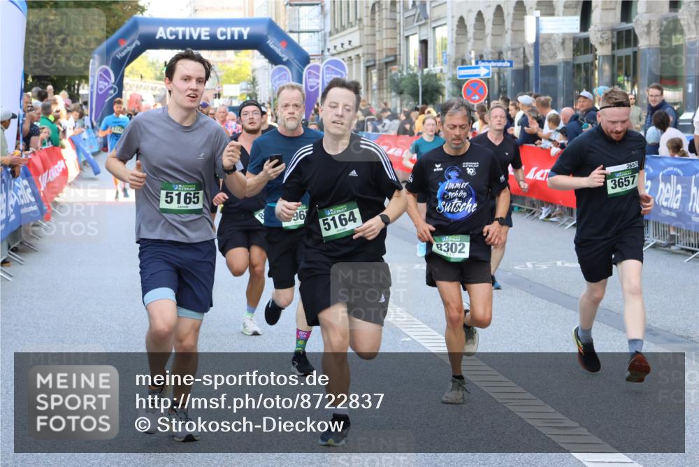 07.09.2025 - BARMER Alsterlauf Strokosch-Dieckow http://msf.ph/oto/8722837 07.09.2025 09:53:23 Ziel 2075, 2421, 2521, 2673, 2789, 2801, 3123, 3219, 3474, 4820, 4981, 5194, 5253, 5367, 5415, 5553, 5558, 5694, 6105, 8146, 8251, 8268, 8461 meine-sportfotos.de