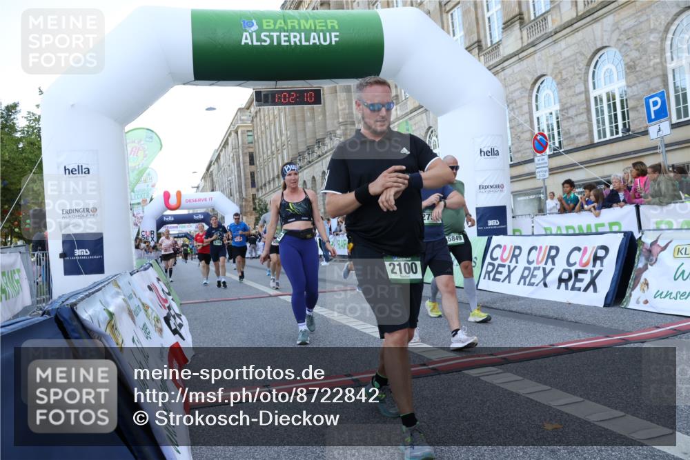 07.09.2025 - BARMER Alsterlauf Strokosch-Dieckow http://msf.ph/oto/8722842 07.09.2025 10:02:08 Ziel 2100, 2471, 2624, 2756, 2843, 2863, 2917, 3171, 3360, 3824, 5012, 5013, 5064, 5107, 5170, 5306, 5508, 5514, 5655, 5849, 8208 meine-sportfotos.de