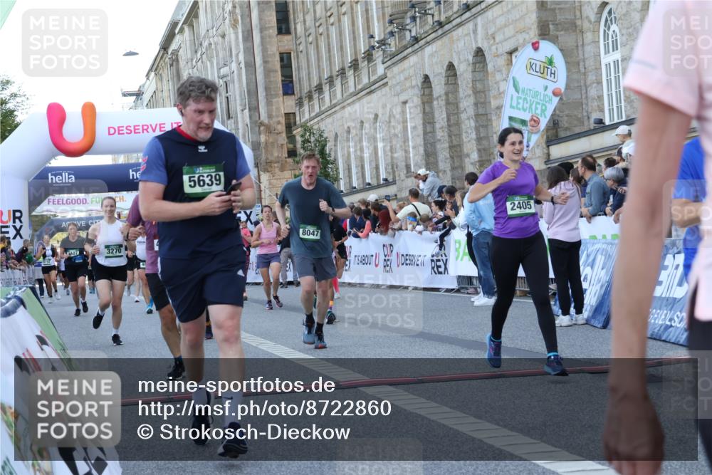 07.09.2025 - BARMER Alsterlauf Strokosch-Dieckow http://msf.ph/oto/8722860 07.09.2025 10:02:16 Ziel 2405, 2624, 2749, 2843, 2863, 3171, 3270, 3360, 3738, 3910, 4107, 4258, 4837, 4999, 5279, 5508, 5514, 5639, 6182, 6220, 6325, 8047 meine-sportfotos.de