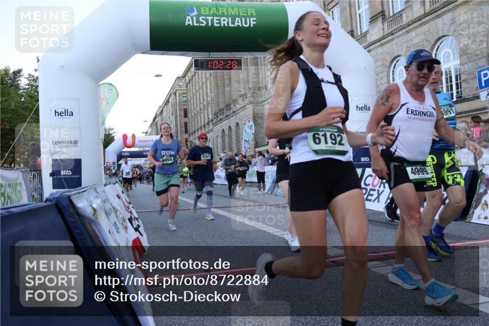 07.09.2025 - BARMER Alsterlauf Strokosch-Dieckow http://msf.ph/oto/8722884 07.09.2025 10:02:26 Ziel 2522, 2749, 2774, 3282, 3659, 4107, 4361, 4399, 4707, 4708, 4837, 4847, 4991, 4999, 5056, 5093, 5181, 5279, 5611, 5852, 6182, 6192, 6220, 8035, 8441 meine-sportfotos.de