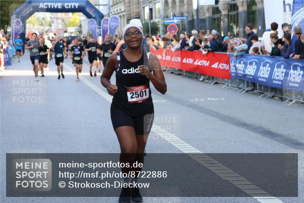 07.09.2025 - BARMER Alsterlauf Strokosch-Dieckow http://msf.ph/oto/8722886 07.09.2025 09:53:17 Ziel 2369, 2390, 2421, 2521, 2673, 2789, 3219, 3421, 3589, 3705, 4625, 4834, 5194, 5253, 5415, 5553, 5694, 6105, 6333, 8268 meine-sportfotos.de
