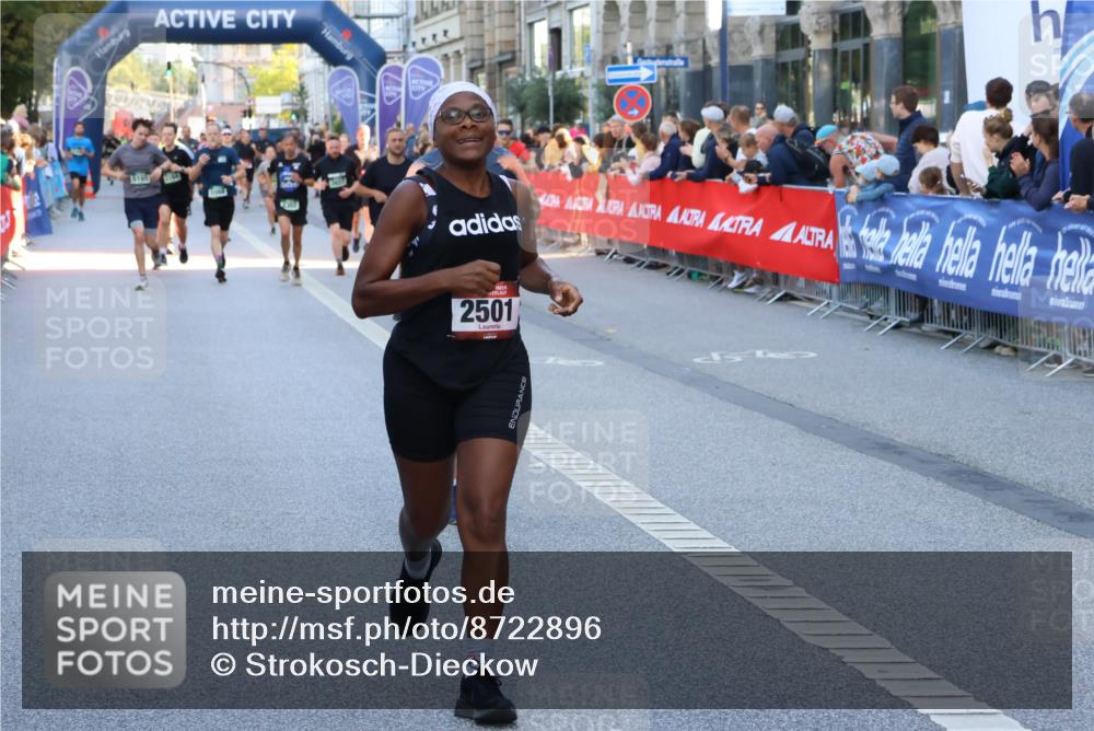 07.09.2025 - BARMER Alsterlauf Strokosch-Dieckow http://msf.ph/oto/8722896 07.09.2025 09:53:16 Ziel 2032, 2369, 2390, 2421, 2673, 2789, 3219, 3421, 3589, 3705, 4339, 4578, 4625, 4834, 5194, 5253, 5415, 5553, 5603, 5694, 6333, 8268 meine-sportfotos.de
