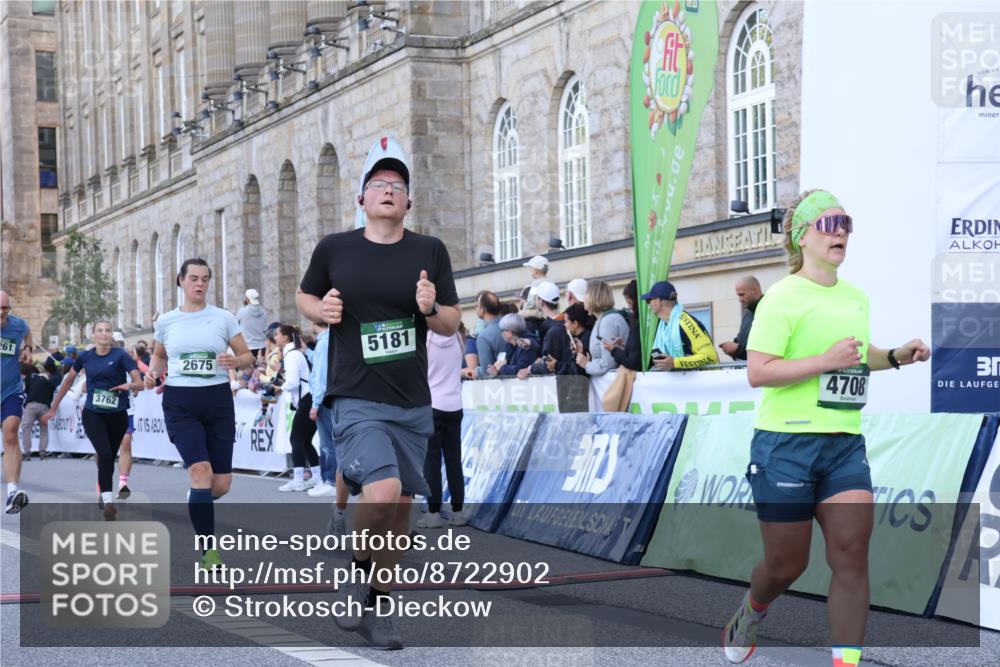 07.09.2025 - BARMER Alsterlauf Strokosch-Dieckow http://msf.ph/oto/8722902 07.09.2025 10:02:33 Ziel 2522, 2667, 2675, 2766, 3282, 3375, 3498, 3524, 3659, 3762, 3826, 4399, 4707, 4708, 5093, 5181, 5312, 5611, 5774, 5852, 5857, 6058, 6091, 8215, 8261, 8294 meine-sportfotos.de