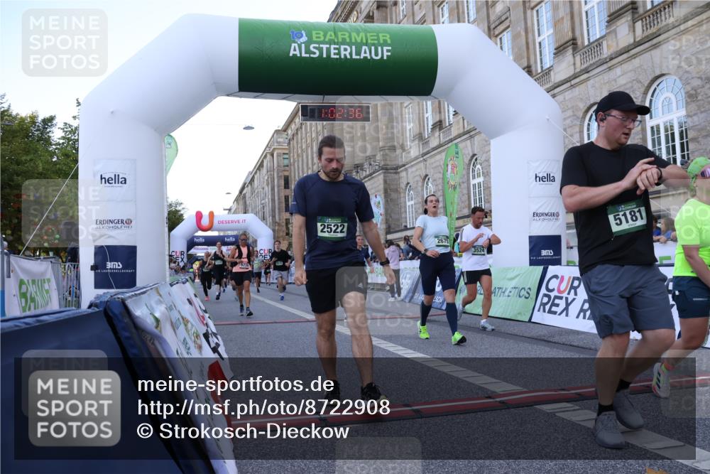 07.09.2025 - BARMER Alsterlauf Strokosch-Dieckow http://msf.ph/oto/8722908 07.09.2025 10:02:34 Ziel 2347, 2522, 2667, 2675, 2766, 3282, 3375, 3498, 3524, 3659, 3762, 3826, 4399, 4707, 4708, 5093, 5181, 5312, 5611, 5774, 5852, 5857, 6058, 6091, 8215, 8261, 8294 meine-sportfotos.de