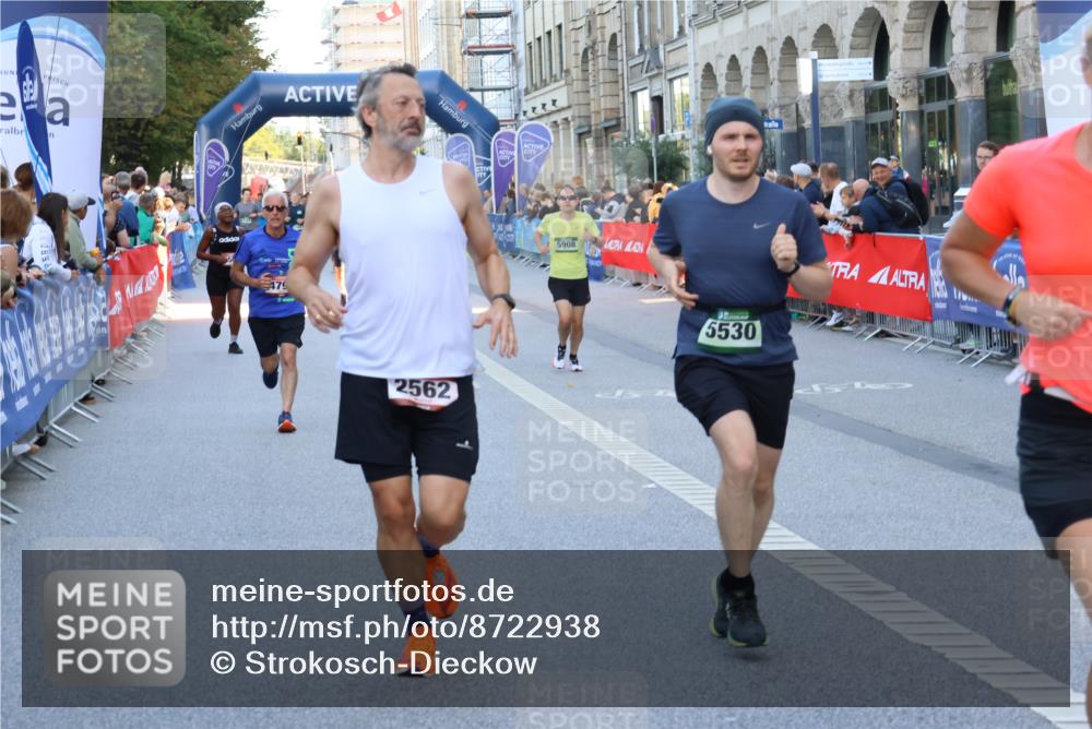 07.09.2025 - BARMER Alsterlauf Strokosch-Dieckow http://msf.ph/oto/8722938 07.09.2025 09:53:09 Ziel 2028, 2032, 2173, 2229, 2365, 2369, 2390, 2454, 3421, 3589, 3705, 4078, 4339, 4578, 4625, 4834, 4889, 5002, 5218, 5553, 5603, 5686, 5694, 5701, 5742, 6010, 6333, 8268 meine-sportfotos.de