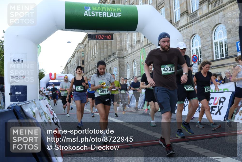 07.09.2025 - BARMER Alsterlauf Strokosch-Dieckow http://msf.ph/oto/8722945 07.09.2025 10:02:47 Ziel 2036, 2217, 2273, 2274, 2346, 2589, 2595, 2623, 2693, 2726, 2811, 2885, 2902, 2952, 3226, 3431, 3747, 3865, 3937, 4027, 4163, 4170, 4232, 4266, 4454, 4557, 4823, 4861, 5259, 5512, 5540, 5556, 5794, 5859, 5891, 6147, 6155, 8010, 8429 meine-sportfotos.de
