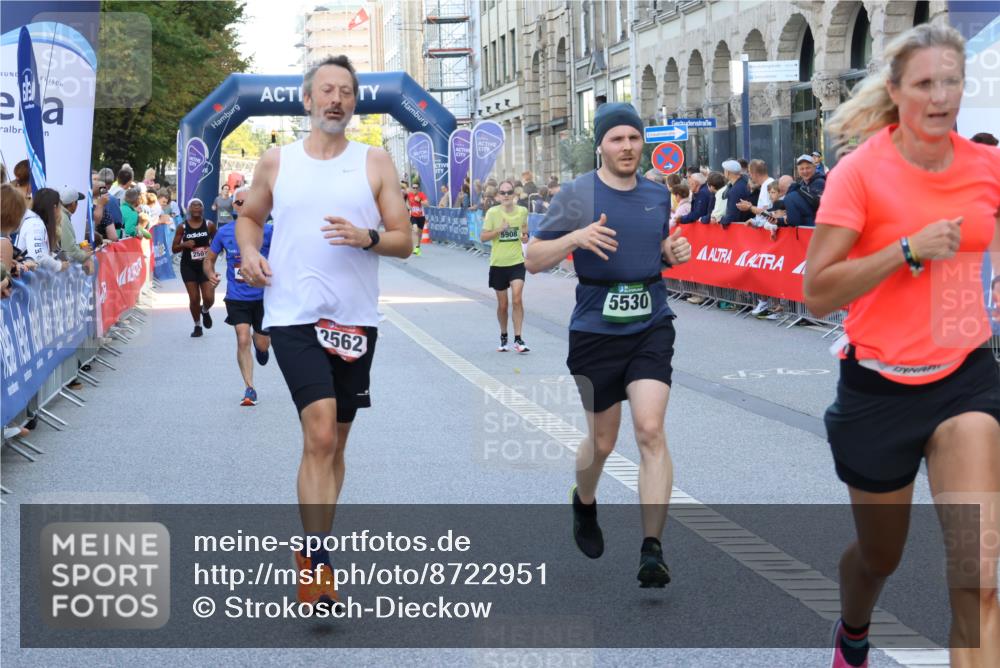 07.09.2025 - BARMER Alsterlauf Strokosch-Dieckow http://msf.ph/oto/8722951 07.09.2025 09:53:09 Ziel 2028, 2032, 2173, 2229, 2365, 2369, 2390, 2454, 3421, 3589, 3705, 4078, 4339, 4578, 4625, 4834, 4889, 5002, 5218, 5553, 5603, 5686, 5694, 5701, 5742, 6010, 6333, 8268 meine-sportfotos.de