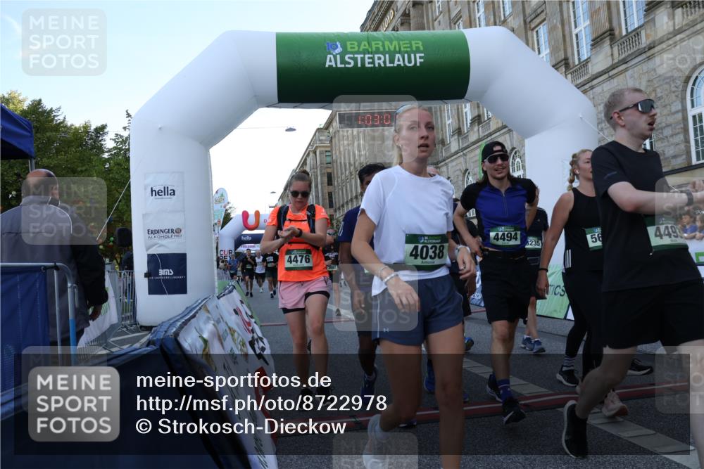 07.09.2025 - BARMER Alsterlauf Strokosch-Dieckow http://msf.ph/oto/8722978 07.09.2025 10:03:00 Ziel 2138, 2444, 2518, 2880, 3082, 3111, 3113, 3210, 3235, 3253, 3967, 4038, 4329, 4411, 4476, 4493, 4494, 4574, 4668, 4982, 5022, 5221, 5328, 5454, 5482, 5580, 5590, 5626, 5636, 5672, 5699, 5927, 5928, 8029, 8406, 8420 meine-sportfotos.de