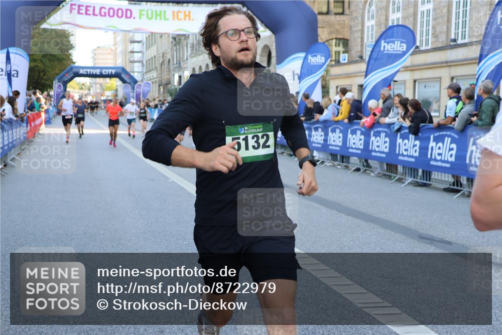 07.09.2025 - BARMER Alsterlauf Strokosch-Dieckow http://msf.ph/oto/8722979 07.09.2025 09:53:02 Ziel 2028, 2032, 2173, 2229, 2365, 2369, 2390, 2454, 2896, 3421, 3589, 3657, 3705, 4078, 4339, 4460, 4504, 4578, 4625, 4834, 4889, 5002, 5164, 5165, 5218, 5603, 5654, 5686, 5701, 5742, 5968, 6010, 6333, 8231, 8302 meine-sportfotos.de