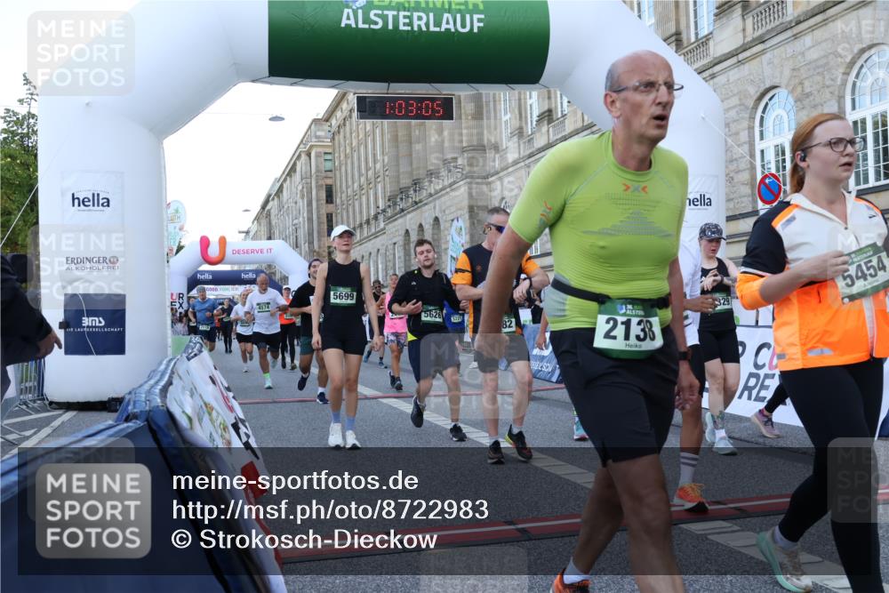 07.09.2025 - BARMER Alsterlauf Strokosch-Dieckow http://msf.ph/oto/8722983 07.09.2025 10:03:03 Ziel 2138, 2444, 2518, 2880, 3082, 3111, 3113, 3253, 3682, 3683, 4085, 4329, 4411, 4476, 4574, 4668, 4735, 4982, 5022, 5221, 5328, 5454, 5482, 5580, 5590, 5626, 5636, 5699, 5809, 5927, 5928, 6032, 8029, 8036, 8406, 8420 meine-sportfotos.de