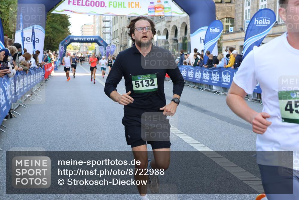 07.09.2025 - BARMER Alsterlauf Strokosch-Dieckow http://msf.ph/oto/8722988 07.09.2025 09:53:01 Ziel 2028, 2032, 2173, 2229, 2365, 2369, 2454, 2896, 3421, 3589, 3657, 3705, 4078, 4339, 4460, 4504, 4578, 4834, 4889, 5002, 5164, 5165, 5218, 5603, 5654, 5686, 5701, 5742, 5968, 6010, 6333, 8231, 8302 meine-sportfotos.de