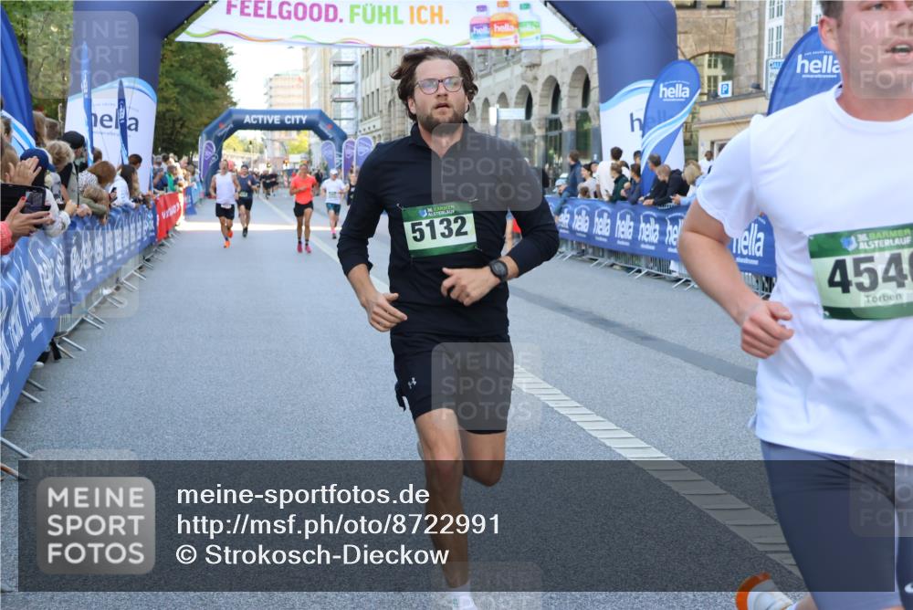 07.09.2025 - BARMER Alsterlauf Strokosch-Dieckow http://msf.ph/oto/8722991 07.09.2025 09:53:01 Ziel 2028, 2032, 2173, 2229, 2365, 2369, 2454, 2896, 3421, 3589, 3657, 3705, 4078, 4339, 4460, 4504, 4578, 4834, 4889, 5002, 5164, 5165, 5218, 5603, 5654, 5686, 5701, 5742, 5968, 6010, 6333, 8231, 8302 meine-sportfotos.de