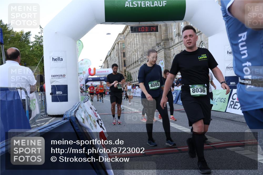 07.09.2025 - BARMER Alsterlauf Strokosch-Dieckow http://msf.ph/oto/8723002 07.09.2025 10:03:12 Ziel 2539, 2898, 3522, 3682, 3683, 3805, 3888, 4085, 4106, 4562, 4735, 4836, 5022, 5564, 5656, 5809, 5810, 5927, 6032, 6164, 6349, 8036, 8234, 8252, 8416 meine-sportfotos.de