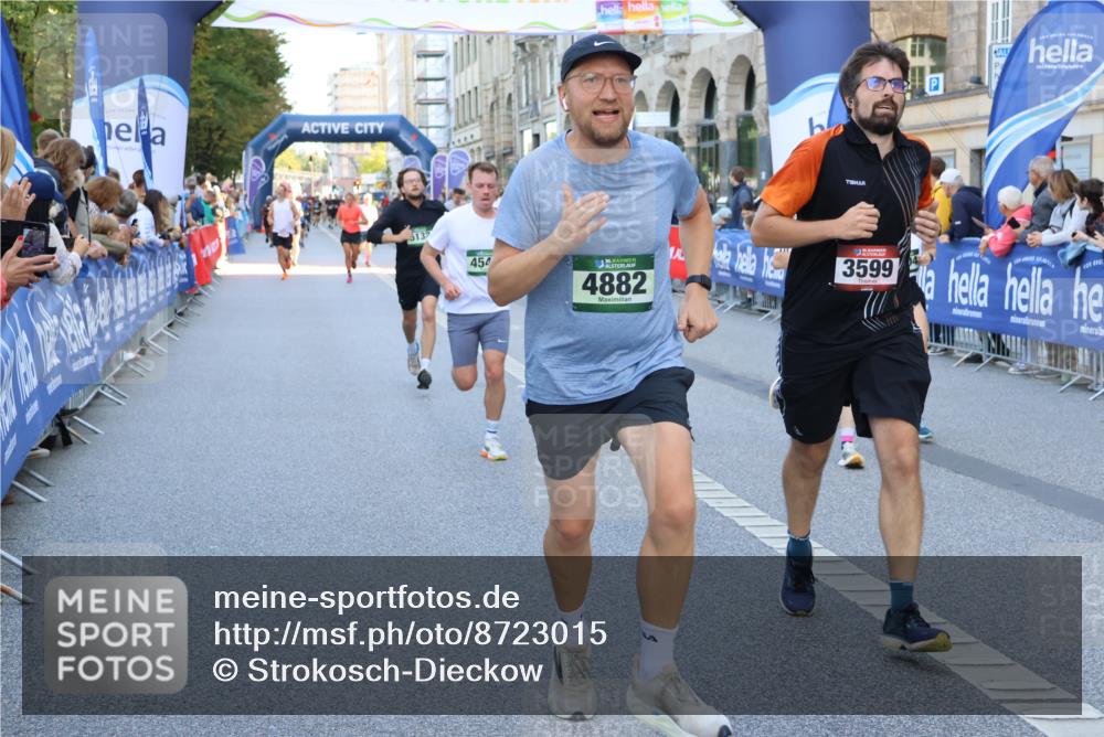 07.09.2025 - BARMER Alsterlauf Strokosch-Dieckow http://msf.ph/oto/8723015 07.09.2025 09:52:59 Ziel 2028, 2032, 2173, 2229, 2365, 2369, 2454, 2896, 3421, 3657, 3705, 4078, 4339, 4460, 4504, 4578, 4889, 5002, 5015, 5164, 5165, 5218, 5603, 5654, 5686, 5701, 5742, 5968, 6010, 8231, 8302 meine-sportfotos.de
