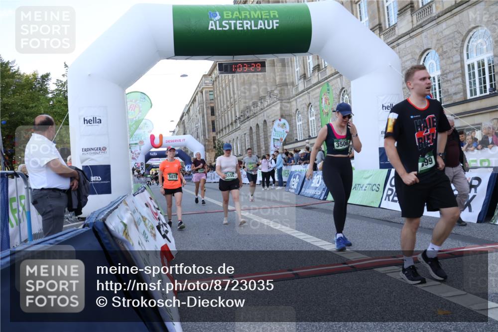 07.09.2025 - BARMER Alsterlauf Strokosch-Dieckow http://msf.ph/oto/8723035 07.09.2025 10:03:27 Ziel 2294, 2298, 2334, 2393, 3053, 3225, 3433, 3506, 3773, 4172, 5078, 5151, 5555, 5665, 5999 meine-sportfotos.de