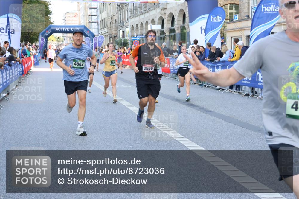 07.09.2025 - BARMER Alsterlauf Strokosch-Dieckow http://msf.ph/oto/8723036 07.09.2025 09:52:58 Ziel 2028, 2032, 2173, 2229, 2365, 2369, 2454, 2896, 3421, 3657, 3705, 4078, 4339, 4460, 4504, 4578, 4889, 5002, 5015, 5164, 5165, 5218, 5603, 5654, 5686, 5701, 5742, 5968, 6010, 8231, 8302 meine-sportfotos.de
