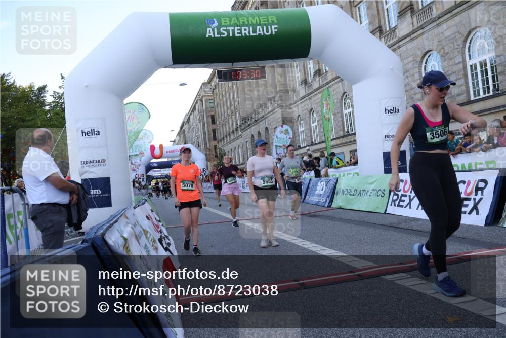 07.09.2025 - BARMER Alsterlauf Strokosch-Dieckow http://msf.ph/oto/8723038 07.09.2025 10:03:28 Ziel 2294, 2298, 2334, 2393, 3053, 3225, 3433, 3506, 4172, 5078, 5151, 5555, 5665 meine-sportfotos.de