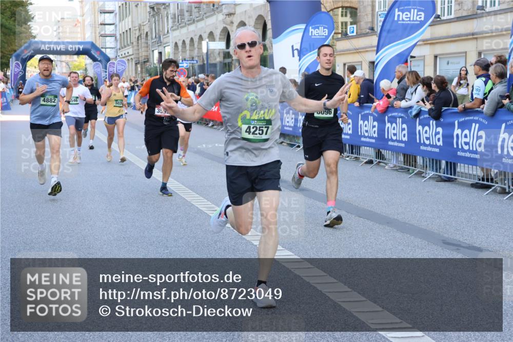 07.09.2025 - BARMER Alsterlauf Strokosch-Dieckow http://msf.ph/oto/8723049 07.09.2025 09:52:57 Ziel 2028, 2032, 2173, 2229, 2365, 2454, 2896, 3421, 3657, 3705, 4078, 4339, 4460, 4504, 4578, 4889, 5002, 5015, 5164, 5165, 5218, 5603, 5654, 5686, 5701, 5742, 5968, 6010, 8231, 8302 meine-sportfotos.de