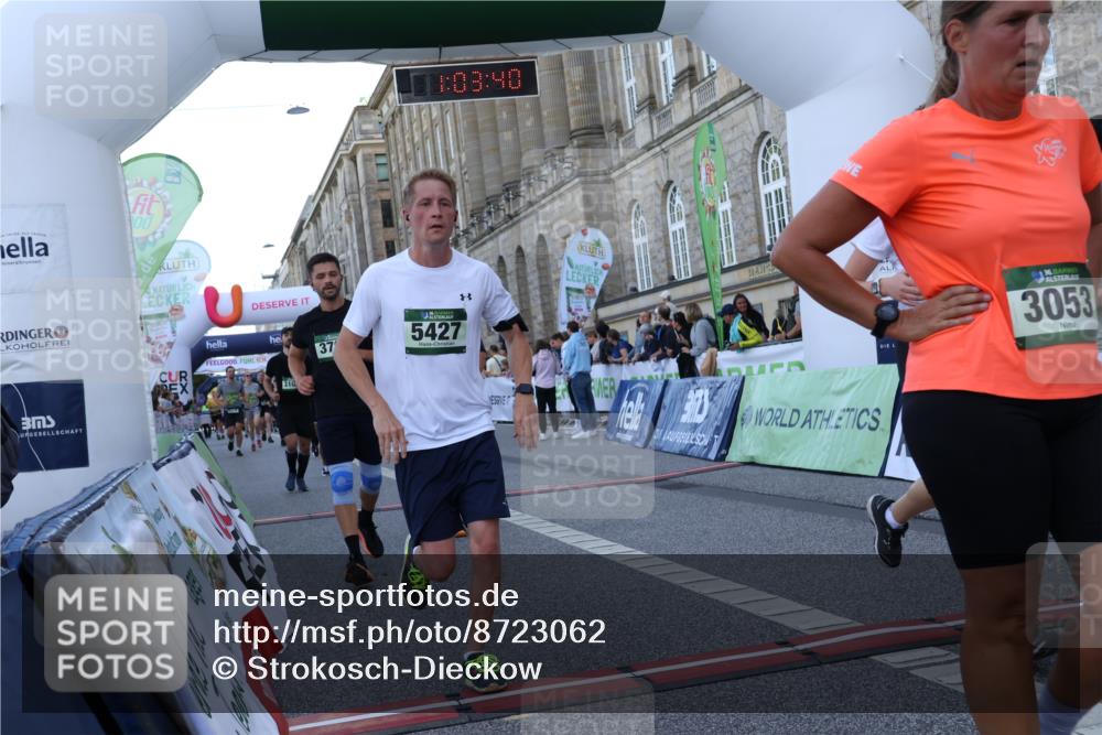 07.09.2025 - BARMER Alsterlauf Strokosch-Dieckow http://msf.ph/oto/8723062 07.09.2025 10:03:39 Ziel 2020, 2482, 2542, 2947, 3053, 3708, 4093, 4096, 4276, 4278, 4643, 4812, 4960, 4973, 5427, 5522, 5781, 5804, 5845, 6207, 8271, 8349, 8452 meine-sportfotos.de