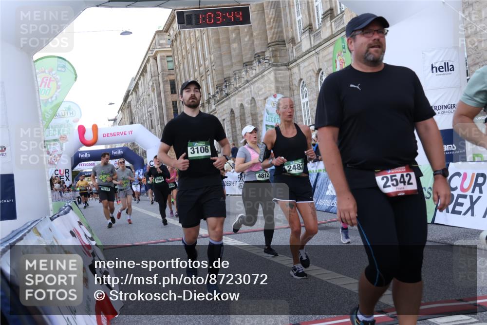 07.09.2025 - BARMER Alsterlauf Strokosch-Dieckow http://msf.ph/oto/8723072 07.09.2025 10:03:42 Ziel 2020, 2039, 2248, 2482, 2542, 2947, 3137, 3229, 3708, 4093, 4096, 4180, 4191, 4276, 4278, 4643, 4812, 4960, 4973, 5007, 5427, 5522, 5781, 5804, 6207, 8271, 8349, 8452 meine-sportfotos.de