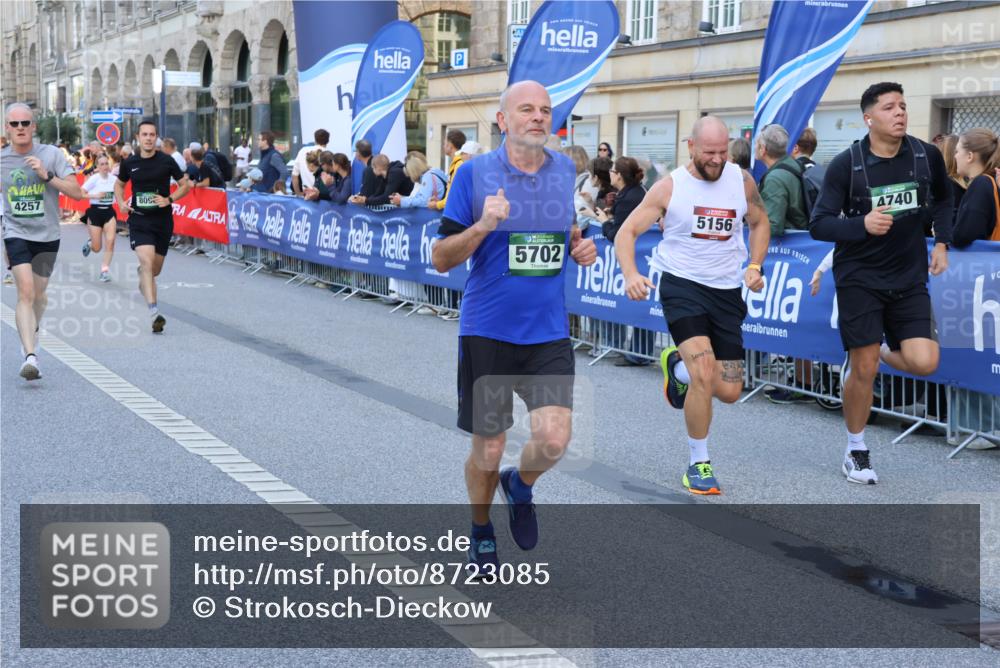 07.09.2025 - BARMER Alsterlauf Strokosch-Dieckow http://msf.ph/oto/8723085 07.09.2025 09:52:55 Ziel 2028, 2173, 2229, 2365, 2454, 2896, 3657, 4078, 4460, 4504, 4889, 5002, 5015, 5164, 5165, 5218, 5654, 5686, 5701, 5742, 5908, 5968, 6010, 8231, 8302 meine-sportfotos.de