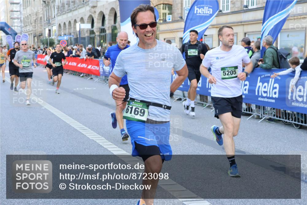 07.09.2025 - BARMER Alsterlauf Strokosch-Dieckow http://msf.ph/oto/8723098 07.09.2025 09:52:54 Ziel 2028, 2173, 2229, 2365, 2454, 2896, 3657, 4078, 4460, 4504, 4799, 4889, 5002, 5015, 5164, 5165, 5218, 5654, 5701, 5742, 5908, 5968, 8231, 8302 meine-sportfotos.de