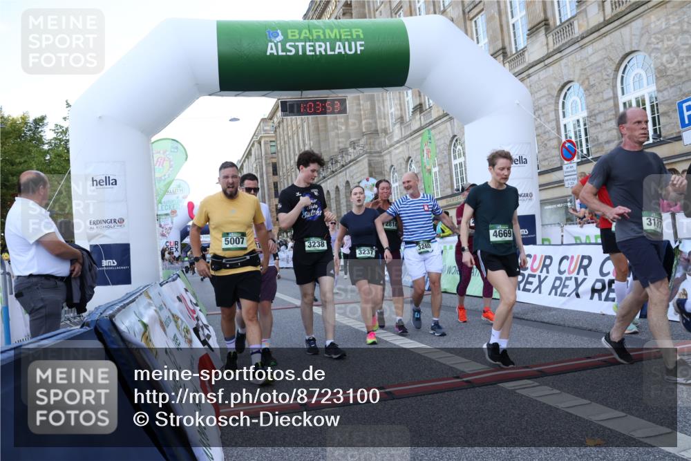07.09.2025 - BARMER Alsterlauf Strokosch-Dieckow http://msf.ph/oto/8723100 07.09.2025 10:03:51 Ziel 2039, 2248, 2304, 2814, 2818, 3137, 3229, 3237, 3238, 3240, 4180, 4191, 4292, 4301, 4669, 4973, 5007, 5039, 5483, 5485, 5531, 5554, 5733, 5856, 6041, 6280, 8386 meine-sportfotos.de