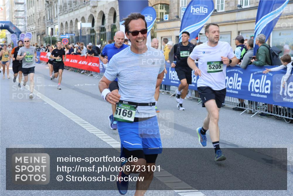 07.09.2025 - BARMER Alsterlauf Strokosch-Dieckow http://msf.ph/oto/8723101 07.09.2025 09:52:54 Ziel 2028, 2173, 2229, 2365, 2454, 2896, 3657, 4078, 4460, 4504, 4799, 4889, 5002, 5015, 5164, 5165, 5218, 5654, 5701, 5742, 5908, 5968, 8231, 8302 meine-sportfotos.de
