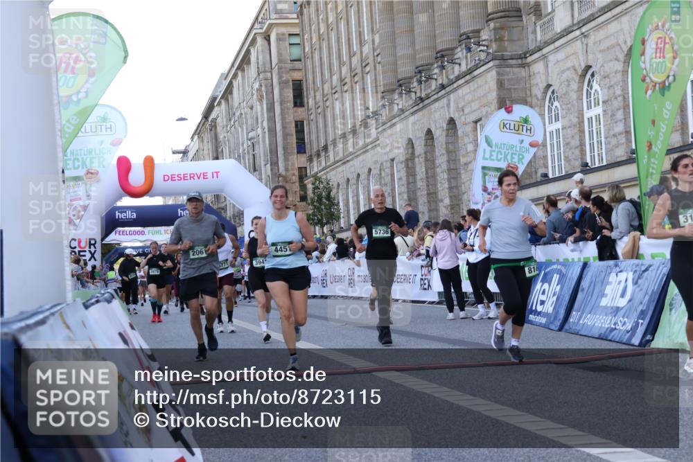 07.09.2025 - BARMER Alsterlauf Strokosch-Dieckow http://msf.ph/oto/8723115 07.09.2025 10:04:01 Ziel 2061, 2092, 2370, 2371, 2459, 2506, 3073, 3104, 3941, 3978, 4451, 5554, 5695, 5733, 5736, 5771, 5856, 6041, 6280, 8160, 8172, 8177, 8386 meine-sportfotos.de