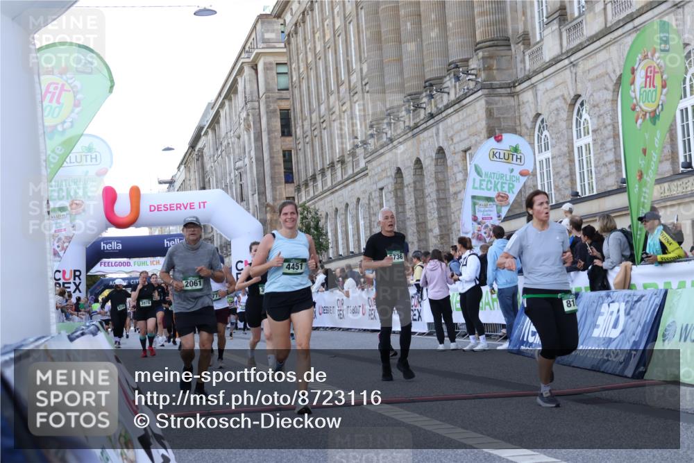 07.09.2025 - BARMER Alsterlauf Strokosch-Dieckow http://msf.ph/oto/8723116 07.09.2025 10:04:01 Ziel 2061, 2092, 2370, 2371, 2459, 2506, 3073, 3104, 3941, 3978, 4451, 5554, 5695, 5733, 5736, 5771, 5856, 6041, 6280, 8160, 8172, 8177, 8386 meine-sportfotos.de