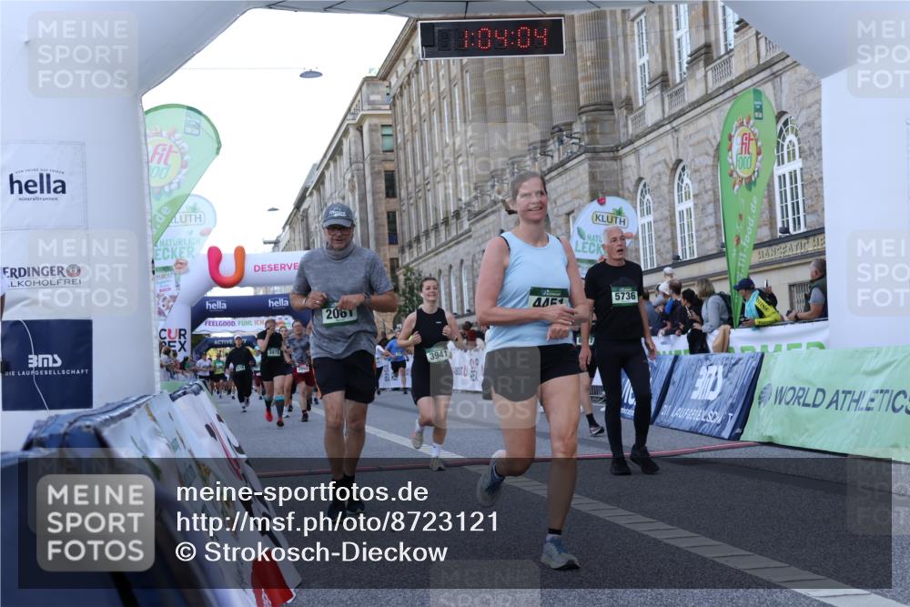 07.09.2025 - BARMER Alsterlauf Strokosch-Dieckow http://msf.ph/oto/8723121 07.09.2025 10:04:03 Ziel 2061, 2092, 2370, 2371, 2455, 2459, 2506, 3073, 3095, 3104, 3941, 3978, 4451, 5695, 5736, 5771, 5856, 6280, 8160, 8172, 8177, 8216 meine-sportfotos.de