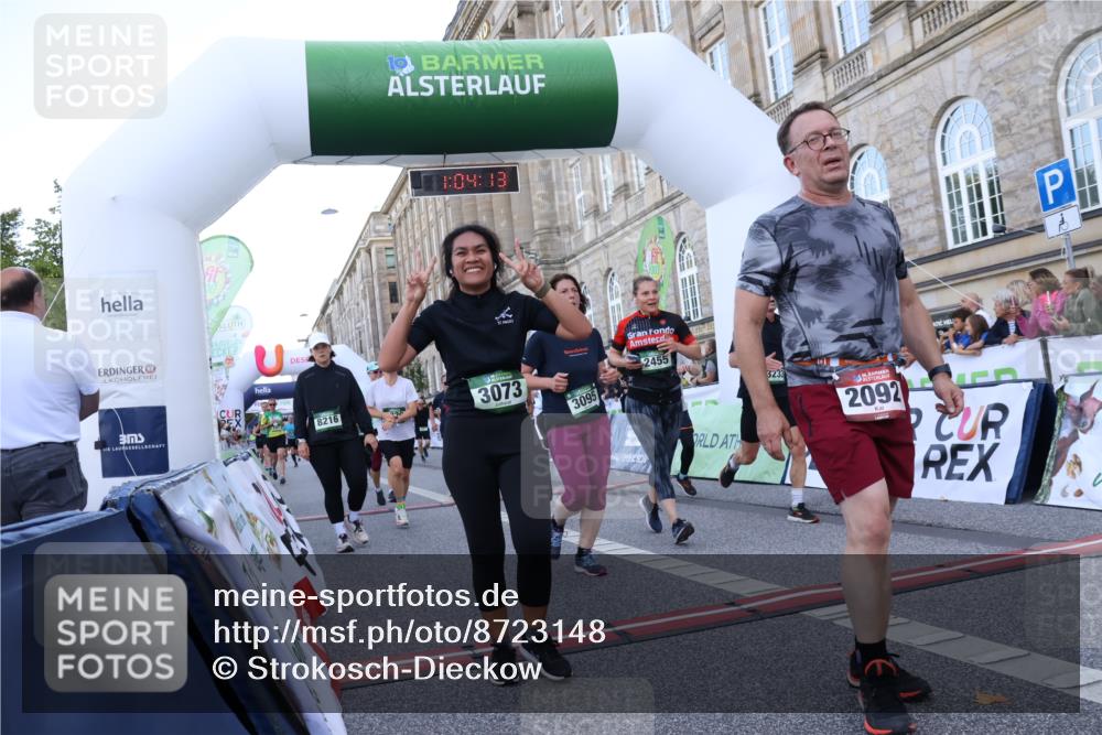 07.09.2025 - BARMER Alsterlauf Strokosch-Dieckow http://msf.ph/oto/8723148 07.09.2025 10:04:11 Ziel 2045, 2046, 2092, 2107, 2306, 2326, 2370, 2371, 2455, 2459, 2506, 3010, 3073, 3095, 3233, 3288, 3352, 3610, 3809, 3832, 3962, 3978, 4074, 4117, 4323, 4662, 4779, 4822, 4905, 5162, 5225, 5320, 5695, 5800, 6002, 6153, 6279, 8172, 8216 meine-sportfotos.de