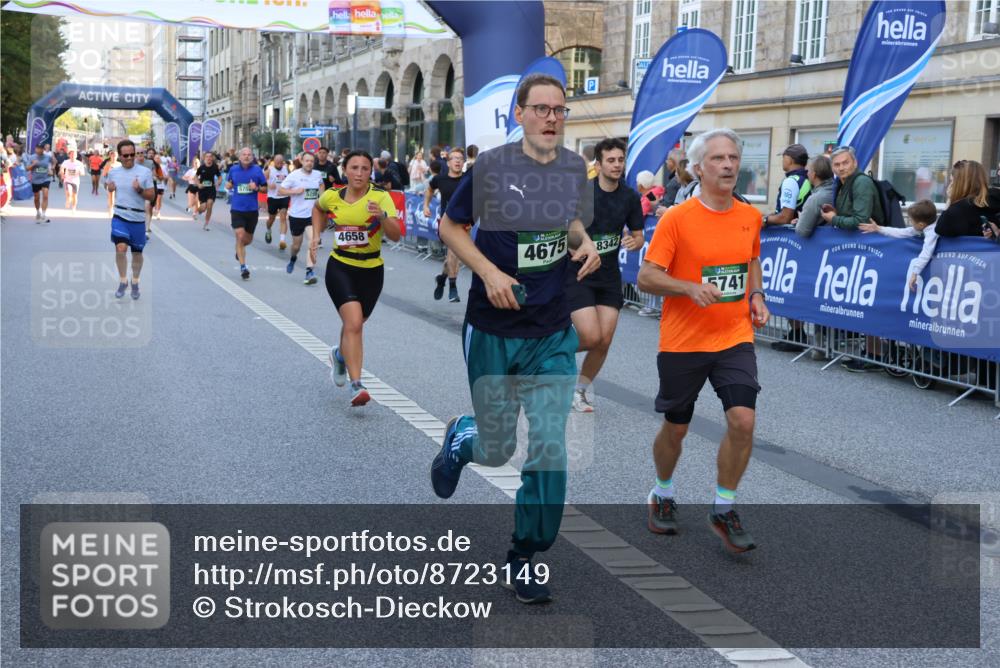 07.09.2025 - BARMER Alsterlauf Strokosch-Dieckow http://msf.ph/oto/8723149 07.09.2025 09:52:51 Ziel 2173, 2454, 2501, 2896, 3657, 4078, 4460, 4504, 4799, 4889, 5002, 5015, 5164, 5165, 5654, 5701, 5742, 5908, 5968, 8231, 8302 meine-sportfotos.de