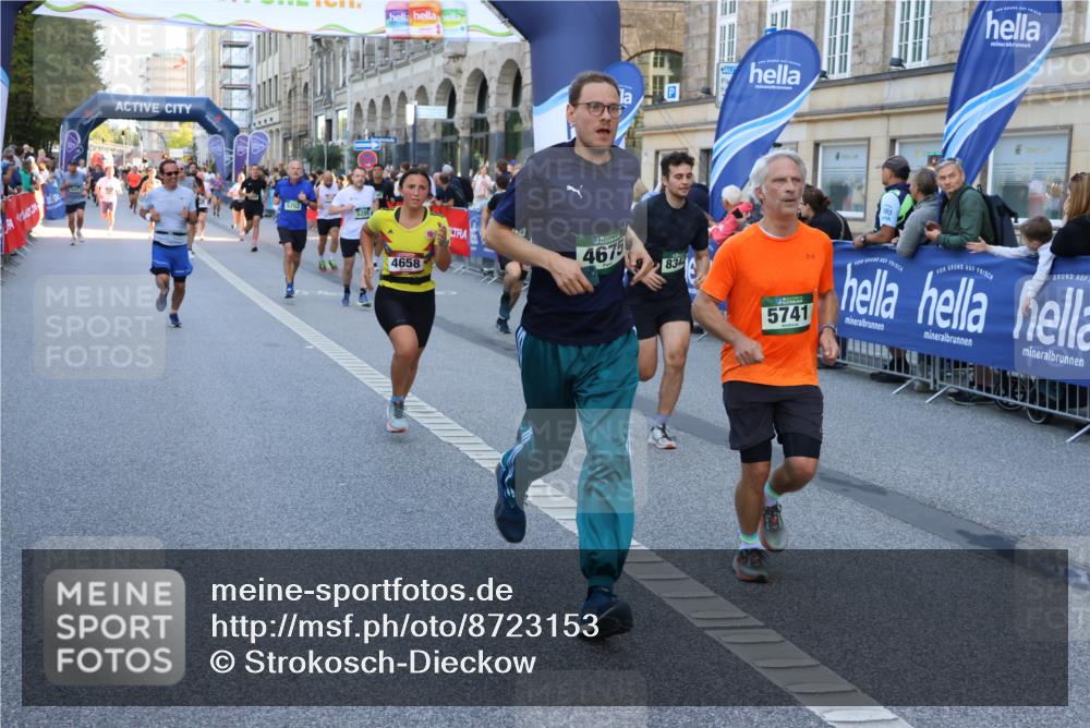 07.09.2025 - BARMER Alsterlauf Strokosch-Dieckow http://msf.ph/oto/8723153 07.09.2025 09:52:51 Ziel 2173, 2454, 2501, 2896, 3657, 4078, 4460, 4504, 4799, 4889, 5002, 5015, 5164, 5165, 5654, 5701, 5742, 5908, 5968, 8231, 8302 meine-sportfotos.de