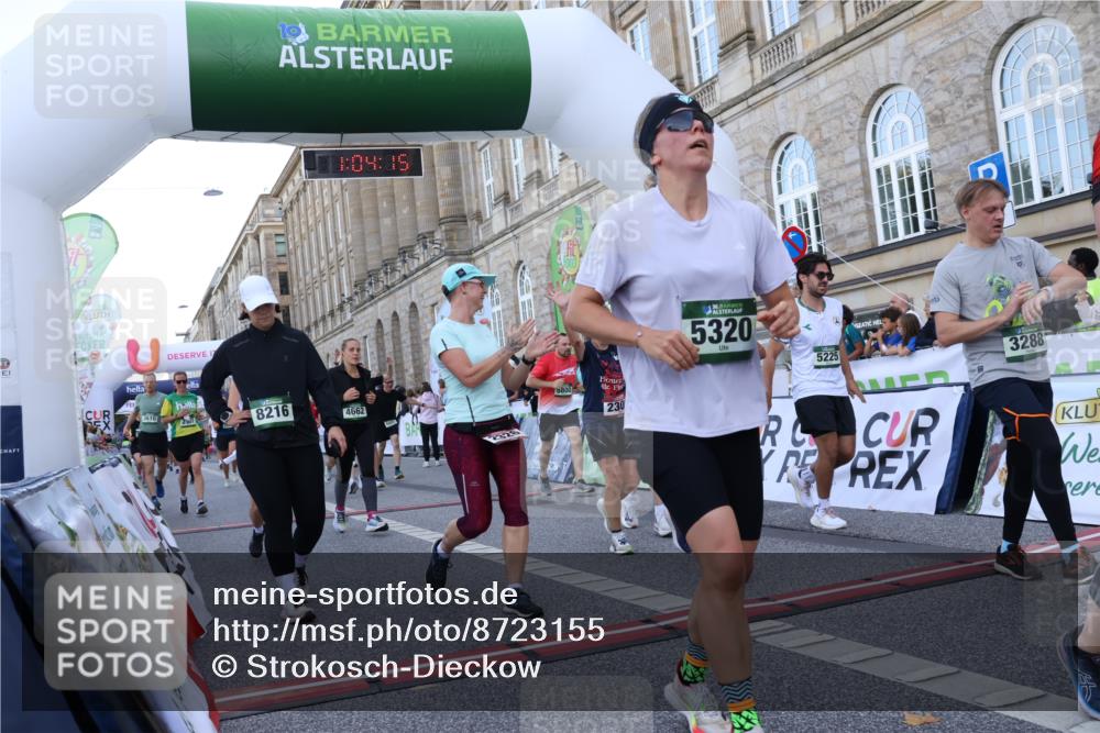 07.09.2025 - BARMER Alsterlauf Strokosch-Dieckow http://msf.ph/oto/8723155 07.09.2025 10:04:13 Ziel 2045, 2046, 2107, 2306, 2326, 2370, 2371, 2455, 2459, 3010, 3073, 3095, 3233, 3288, 3310, 3311, 3352, 3610, 3719, 3809, 3832, 3962, 4074, 4117, 4323, 4333, 4662, 4779, 4822, 4868, 4905, 5162, 5225, 5320, 5800, 6002, 6153, 6279, 8216 meine-sportfotos.de